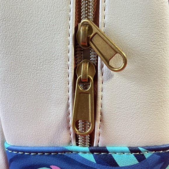 Loungefly Disney Mini Backpack / Lagoon / Wendy Peter Pan Mermaid Waterfall - Picture 11 of 15